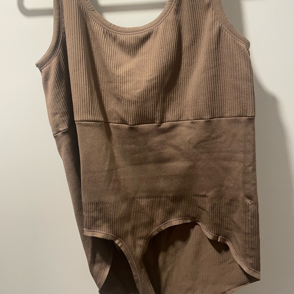 Torrid Brown Ribbed Bodysuit - Picture 3 of 3